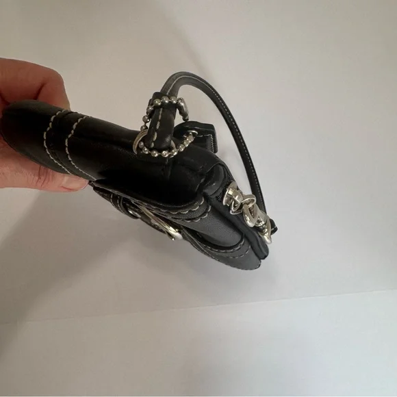 Coach Y2K SoHo Black Leather Silver Buckle Flap, Zip Clutch Wallet Wristlet - Picture 13 of 17